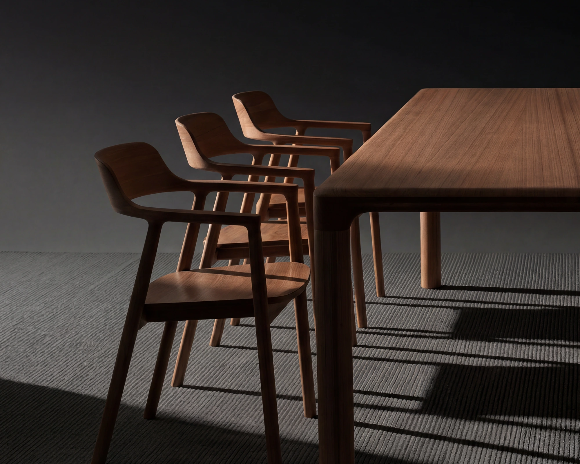 LT-001 TABLE — Studio Agera — 07